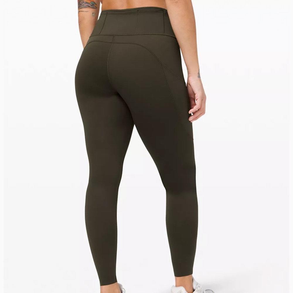 Lululemon Fast and free tight 28” size 4